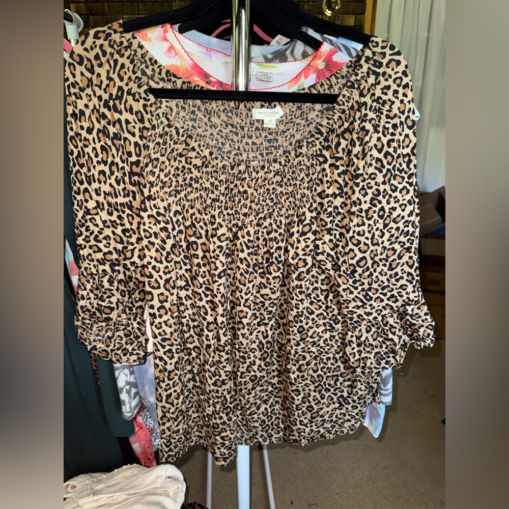 BeachLunchLounge Leopard Print Women's Top
